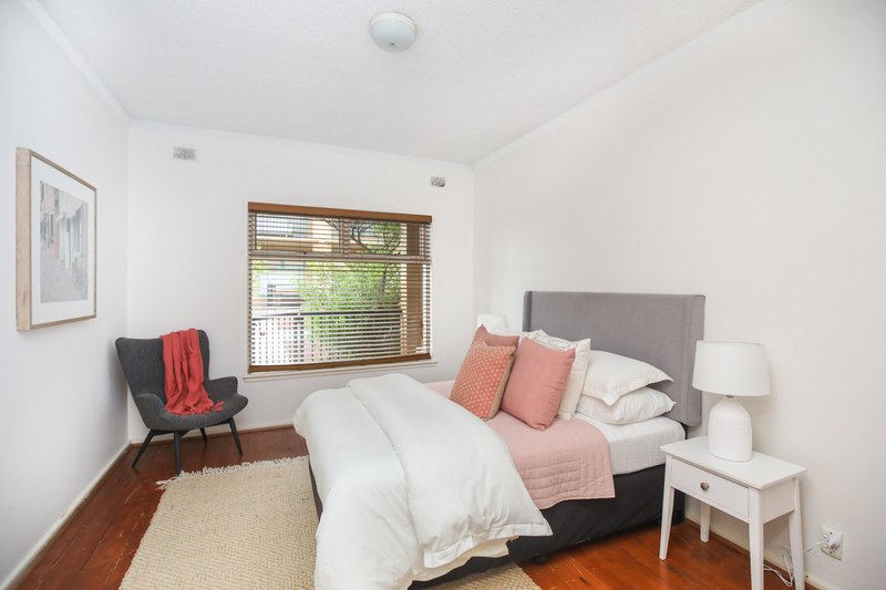 Photo - 1/194 Seaview Road, Henley Beach South SA 5022 - Image 4
