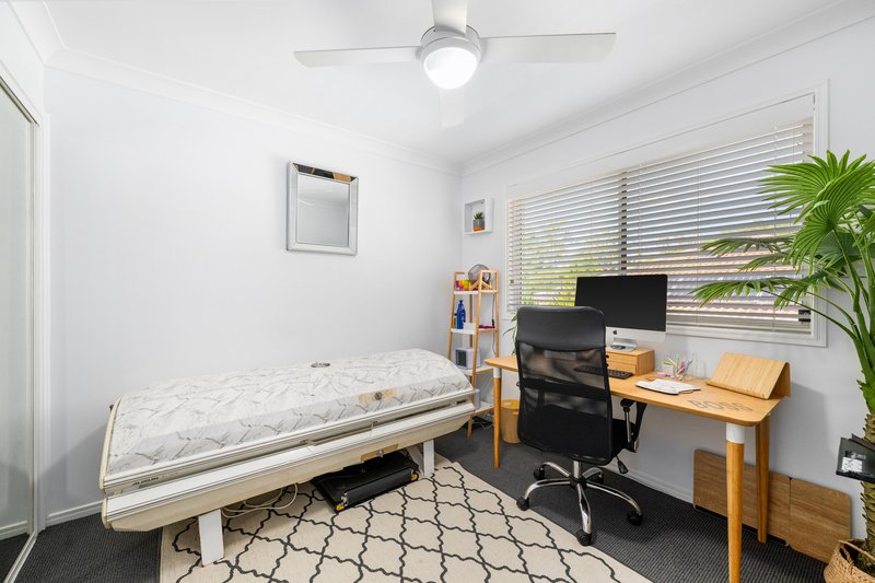 Photo - 11/95 Arundel Drive, Arundel QLD 4214 - Image 15