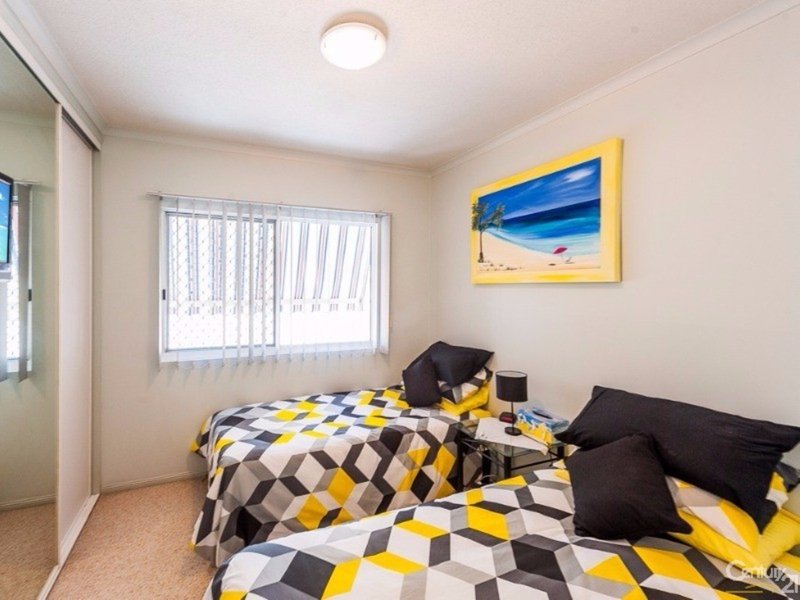 Photo - 1/195 Bradman Avenue, Maroochydore QLD 4558 - Image 9