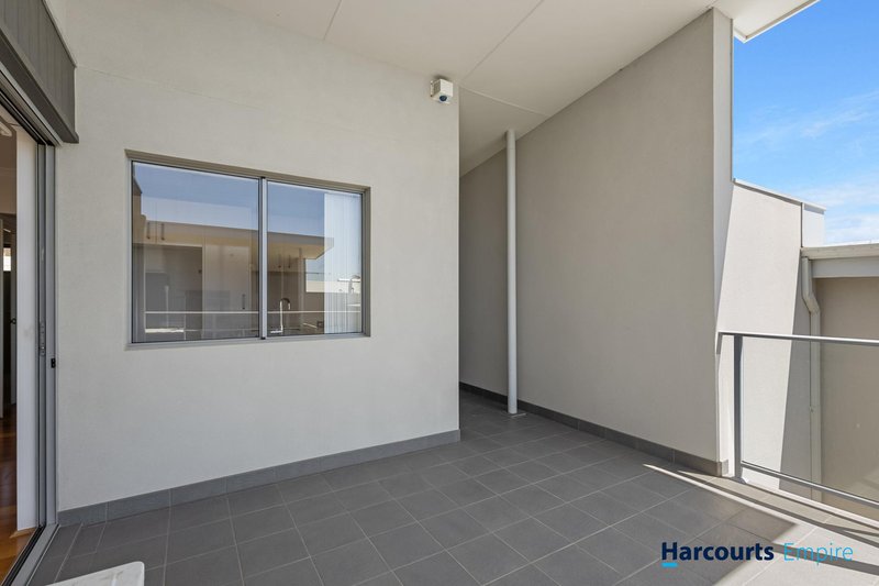 Photo - 11/95 Duke Street, Scarborough WA 6019 - Image 8