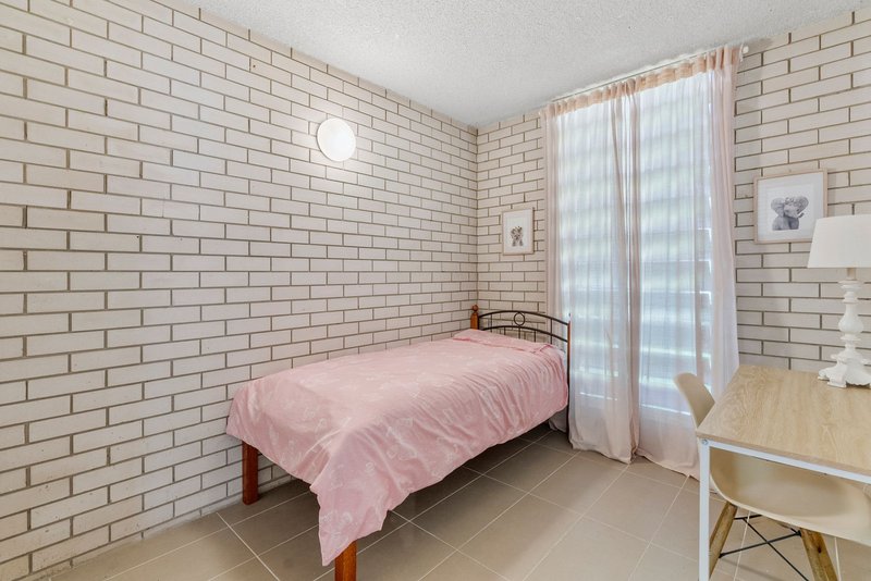 Photo - 1/195 Webster Road, Stafford QLD 4053 - Image 8