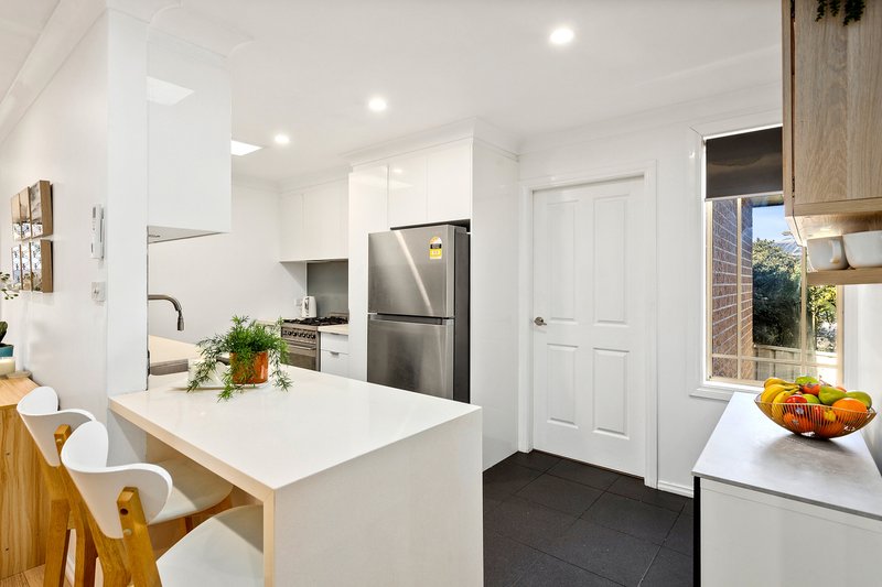 Photo - 1/199 Gladstone Avenue, Mount Saint Thomas NSW 2500 - Image 4