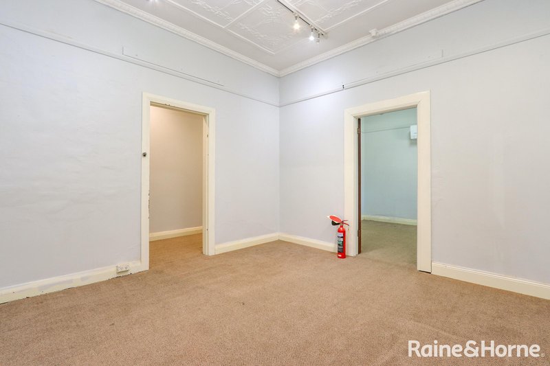 Photo - 119a Bentinck Street, Bathurst NSW 2795 - Image 8