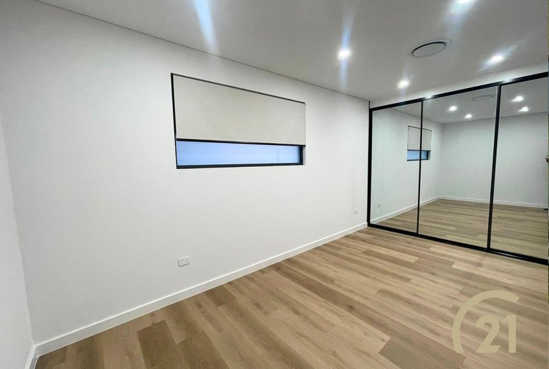 Photo - 119A Stella Street, Fairfield Heights NSW 2165 - Image 8