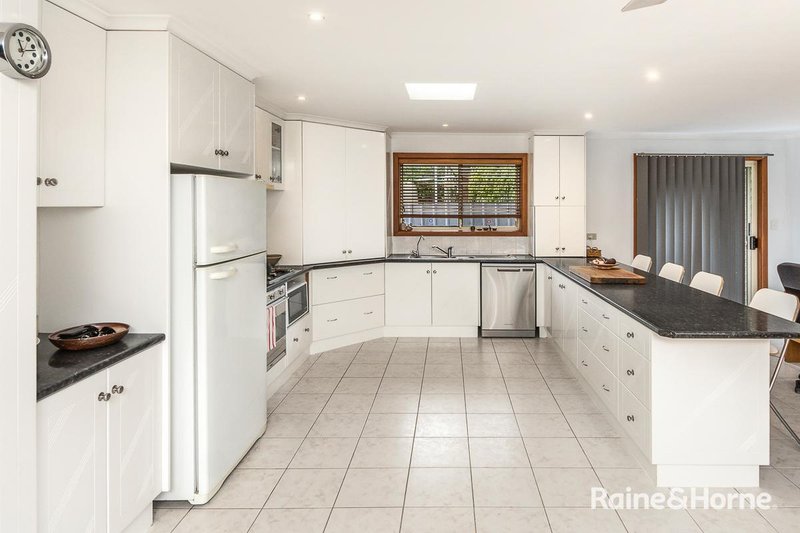 Photo - 11a Alexandrina Road, Mount Barker SA 5251 - Image 4