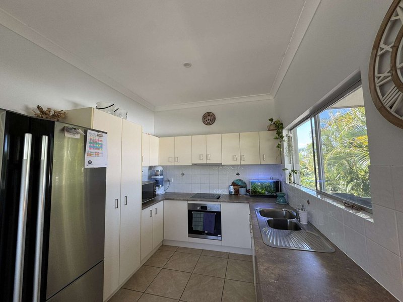 Photo - 11a Brookes Crescent, Woorim QLD 4507 - Image 7