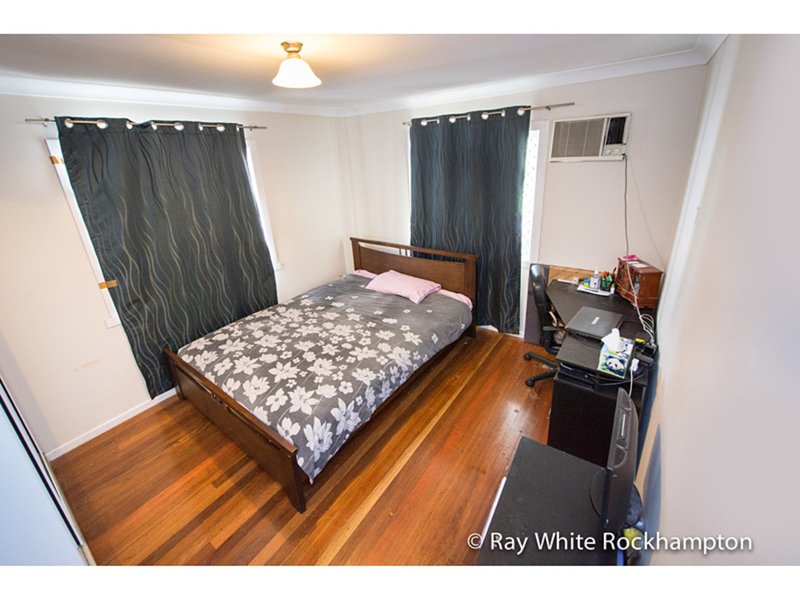 Photo - 11A Buckle Street, Park Avenue QLD 4701 - Image 5