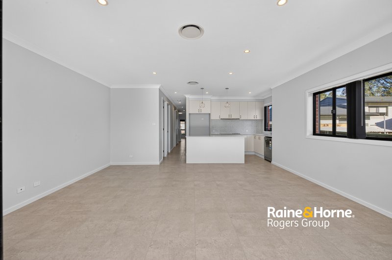 Photo - 11A Cams Boulevard, Summerland Point NSW 2259 - Image 7