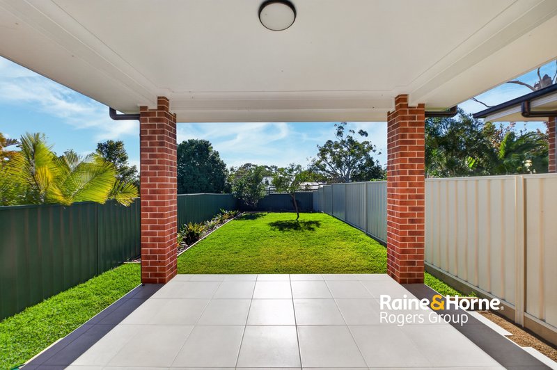 Photo - 11A Cams Boulevard, Summerland Point NSW 2259 - Image 16