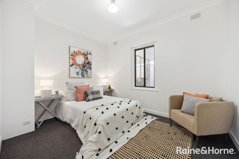 Photo - 11A Creighton Avenue, Morphett Vale SA 5162 - Image 13