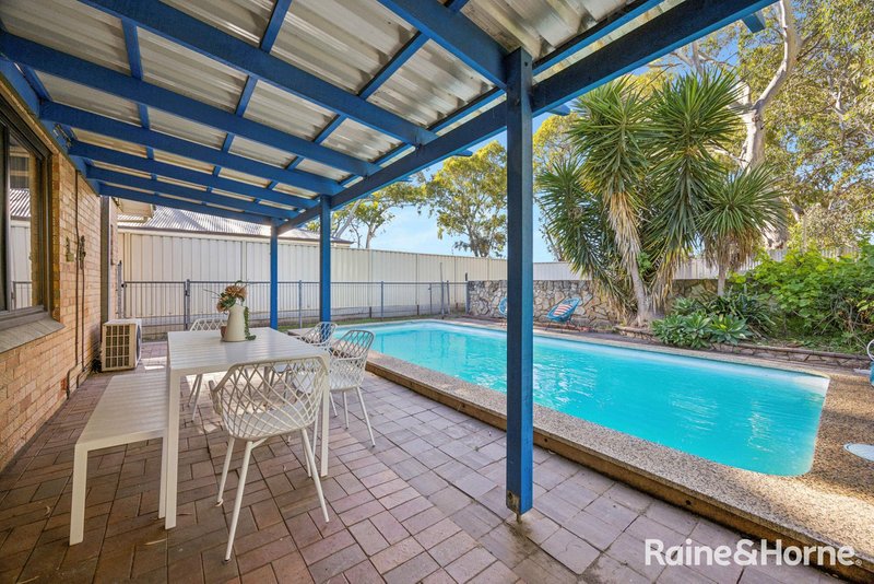 Photo - 11A Creighton Avenue, Morphett Vale SA 5162 - Image 18