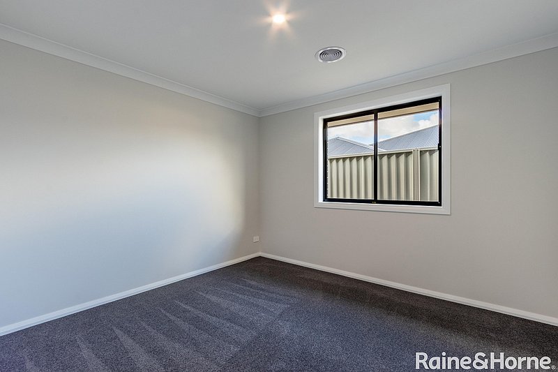 Photo - 11A Darling Street, Eglinton NSW 2795 - Image 10