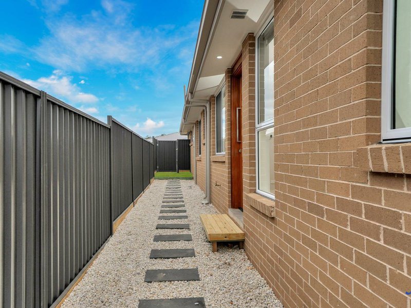 Photo - 11A Dulcimere Street, Tahmoor NSW 2573 - Image 6