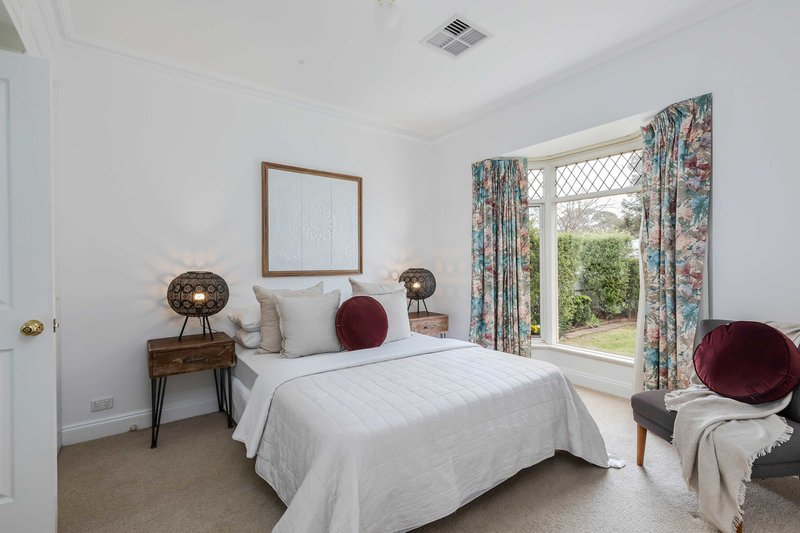 Photo - 11A Ellerslie Street, Kensington Gardens SA 5068 - Image 4