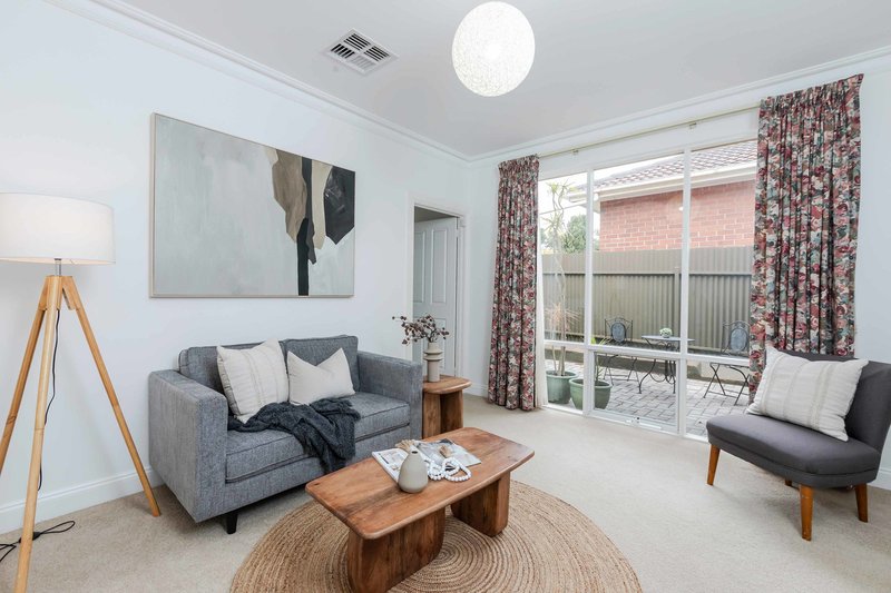 Photo - 11A Ellerslie Street, Kensington Gardens SA 5068 - Image 9