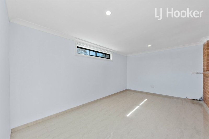 Photo - 1/1a Euroka St , Ingleburn NSW 2565 - Image 9