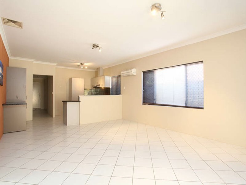 Photo - 11A Garnett Place, Balga WA 6061 - Image 3