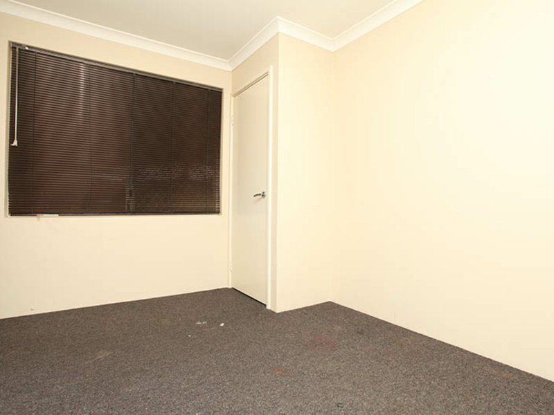 Photo - 11A Garnett Place, Balga WA 6061 - Image 8