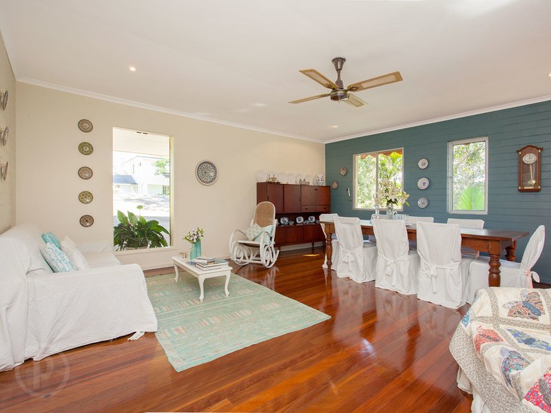 Photo - 11A Gem Road, Kenmore QLD 4069 - Image 3