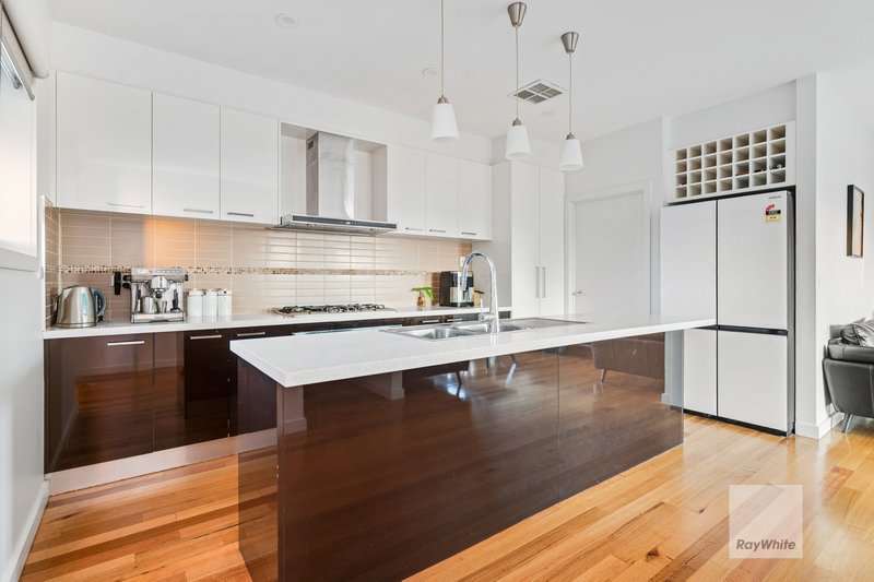 Photo - 11A Haig Place, Attwood VIC 3049 - Image 5