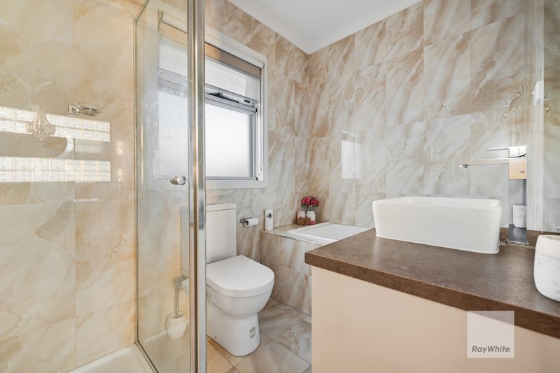 Photo - 11A Haig Place, Attwood VIC 3049 - Image 14