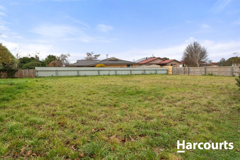 Photo - 11A High Street, Deloraine TAS 7304 - Image 6