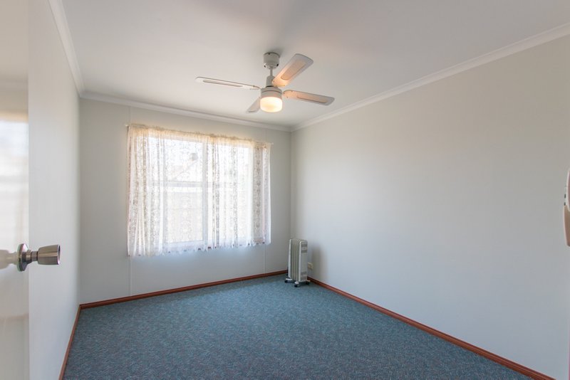 Photo - 11A Howick Street, Tumut NSW 2720 - Image 7