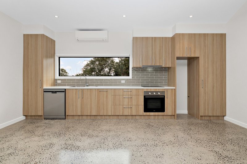 Photo - 11A Mulgra Street, Frankston South VIC 3199 - Image 4