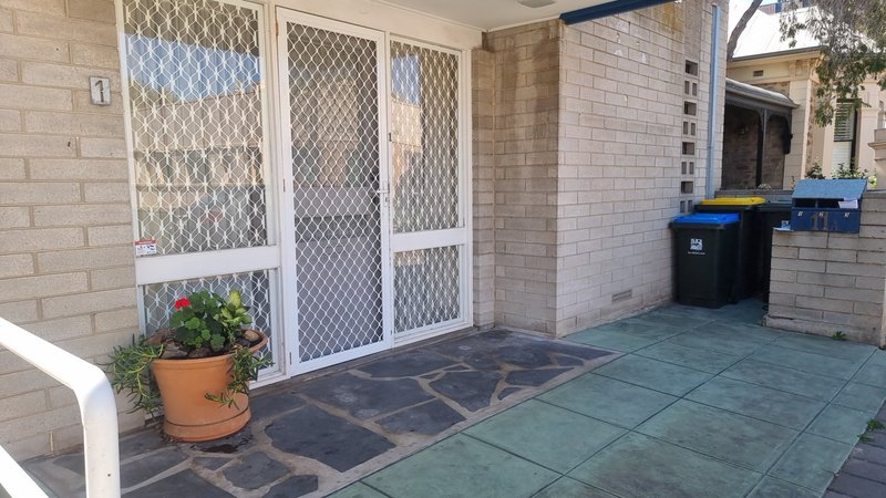 Photo - 11A Nile Street, Port Adelaide SA 5015 - Image 2