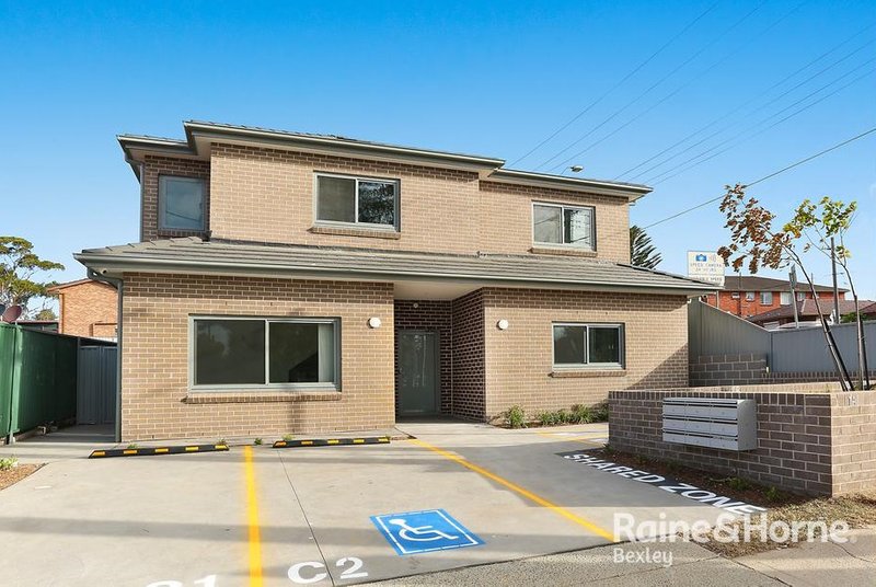 Photo - 1/1a Pallamana Parade, Beverly Hills NSW 2209 - Image 1