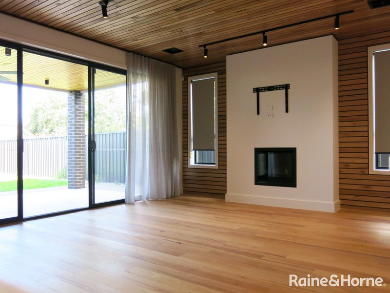 Photo - 11A Prismall Street, Altona North VIC 3025 - Image 11