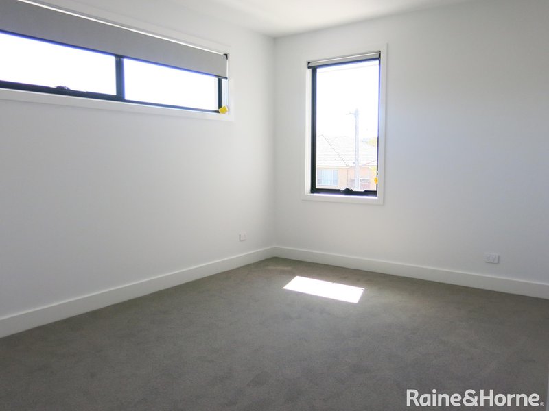 Photo - 11A Prismall Street, Altona North VIC 3025 - Image 16