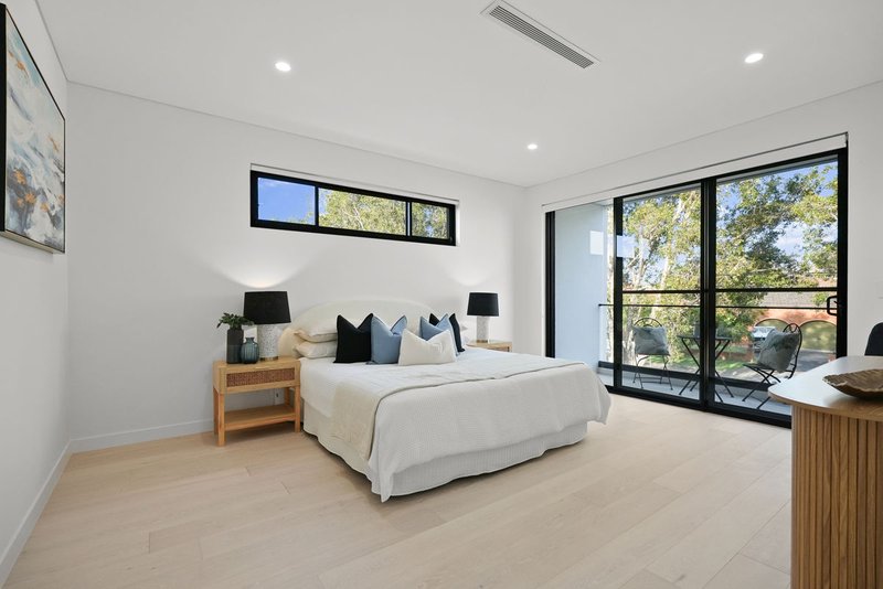 Photo - 11a Rickard Street, Guildford NSW 2161 - Image 16