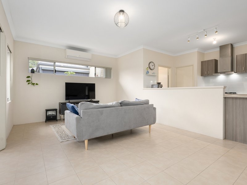 Photo - 11A River Road, Cannington WA 6107 - Image 15