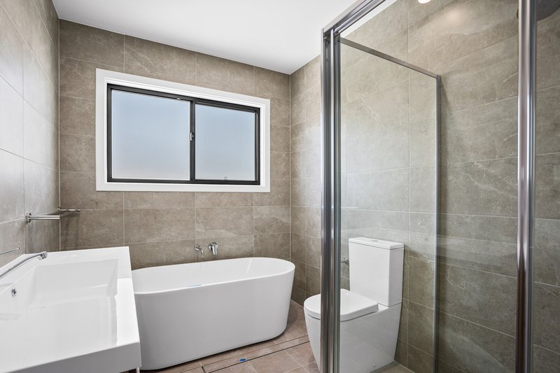 Photo - 11A Saturn Crescent, Dunmore NSW 2529 - Image 4