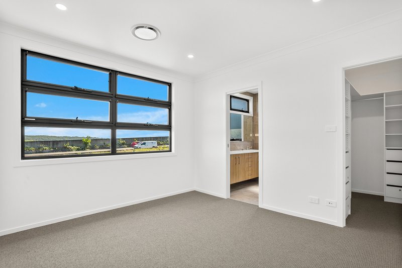 Photo - 11A Saturn Crescent, Dunmore NSW 2529 - Image 5