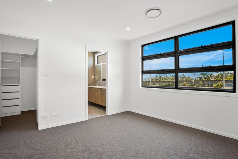 Photo - 11A Saturn Crescent, Dunmore NSW 2529 - Image 9
