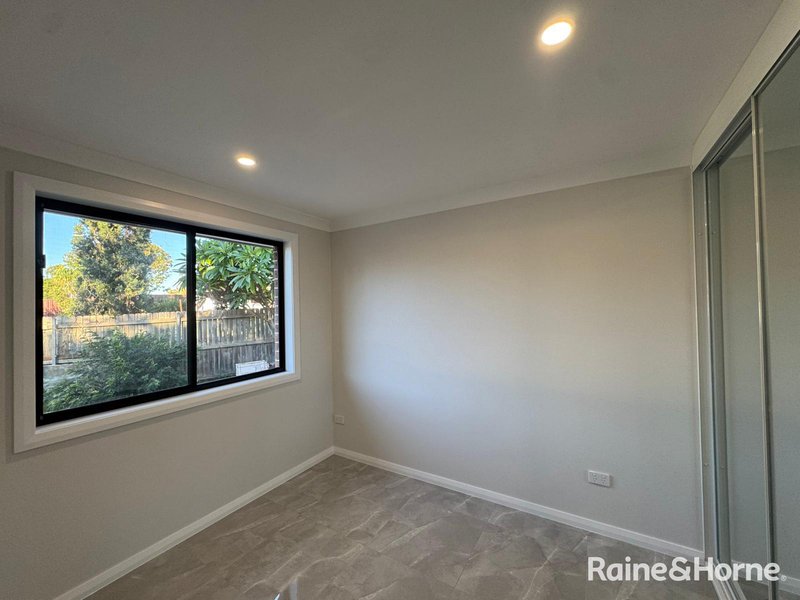 Photo - 11A Scribbly Place, Macquarie Fields NSW 2564 - Image 6