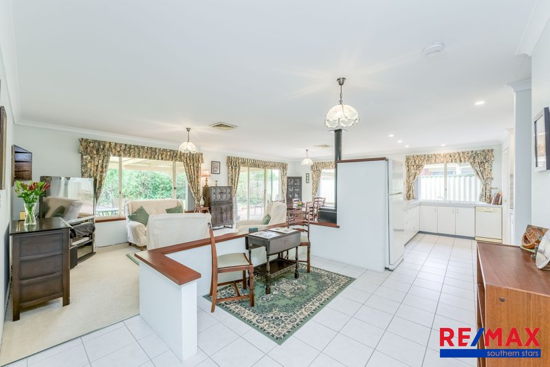 Photo - 11a Sentinel Gardens, Leeming WA 6149 - Image 6