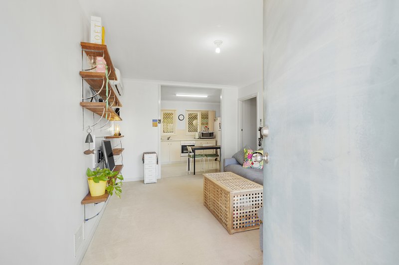 Photo - 11A Shalford Way, Girrawheen WA 6064 - Image 5