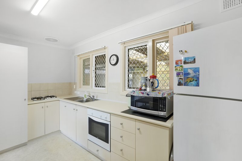 Photo - 11A Shalford Way, Girrawheen WA 6064 - Image 12