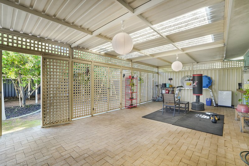 Photo - 11A Shalford Way, Girrawheen WA 6064 - Image 19