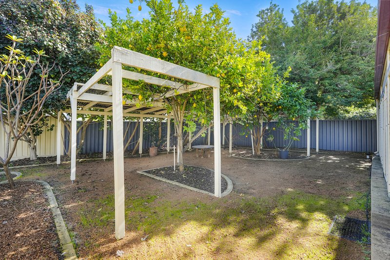 Photo - 11A Shalford Way, Girrawheen WA 6064 - Image 22