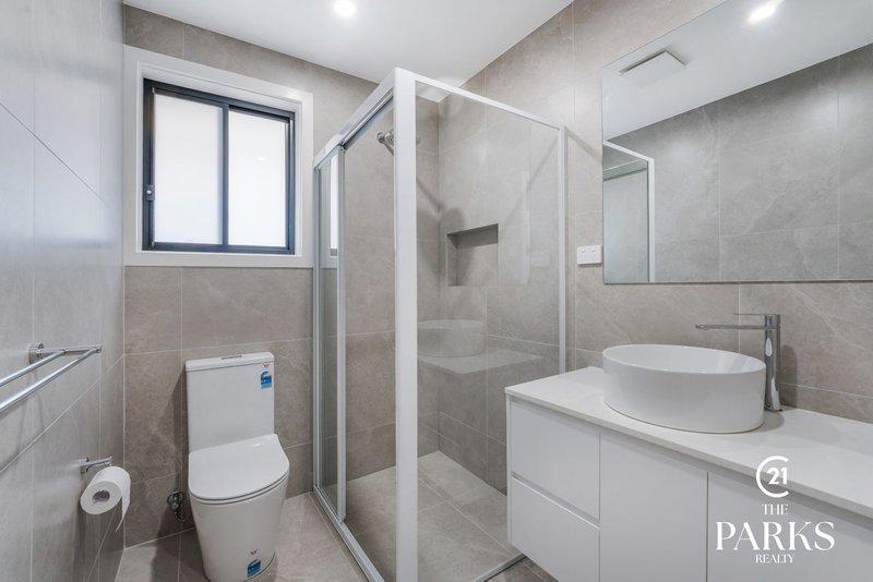 Photo - 11a Winton Avenue, Edensor Park NSW 2176 - Image 7