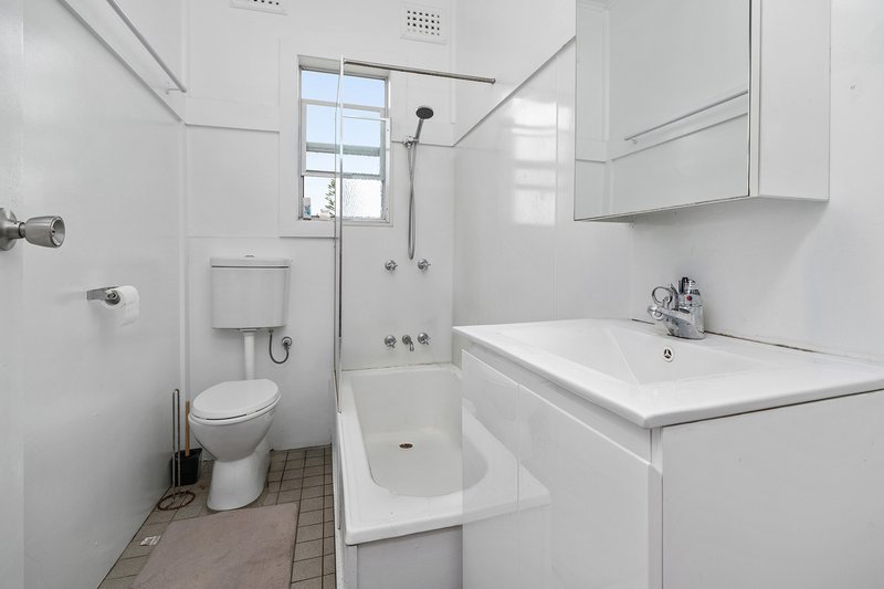 Photo - 1/1B Ethel Street, Cardiff South NSW 2285 - Image 11
