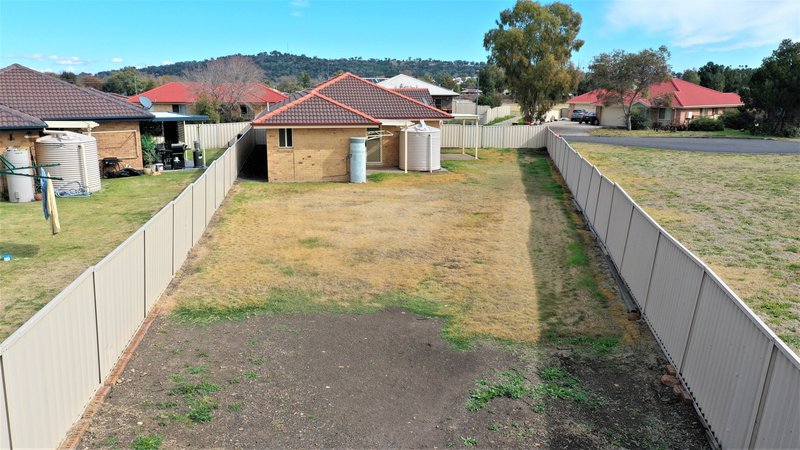 Photo - 11B Green Cresent , Quirindi NSW 2343 - Image 12