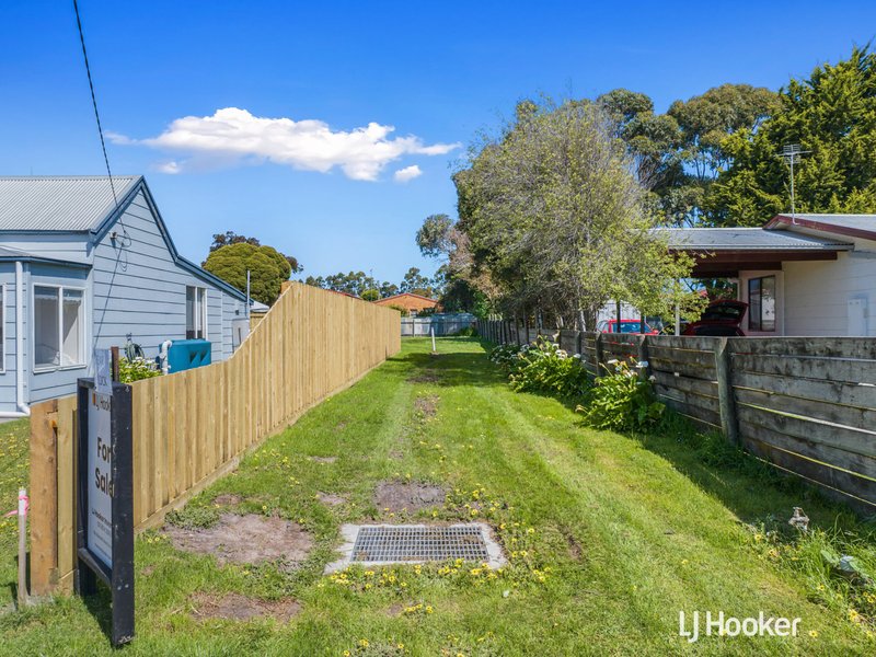 Photo - 11B Henry Street East , North Wonthaggi VIC 3995 - Image 4