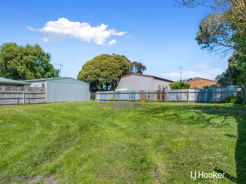 Photo - 11B Henry Street East , North Wonthaggi VIC 3995 - Image 5