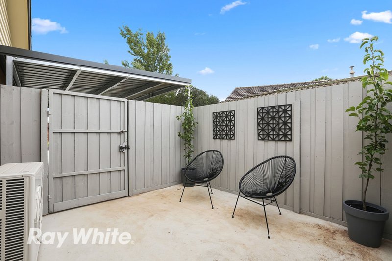 Photo - 11B Saintfield Street, Lara VIC 3212 - Image 9