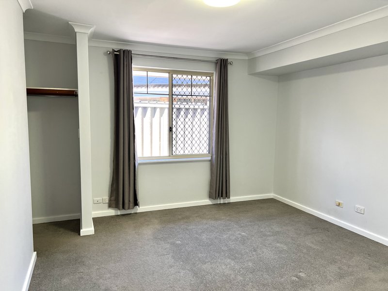 Photo - 11B Tea Tree Way, Thornlie WA 6108 - Image 11
